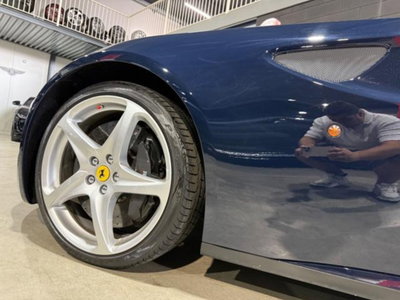 Ferrari FF Coupé FF DCT (7)