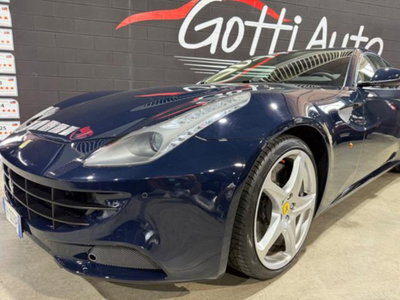Ferrari FF Coupé FF DCT (8)
