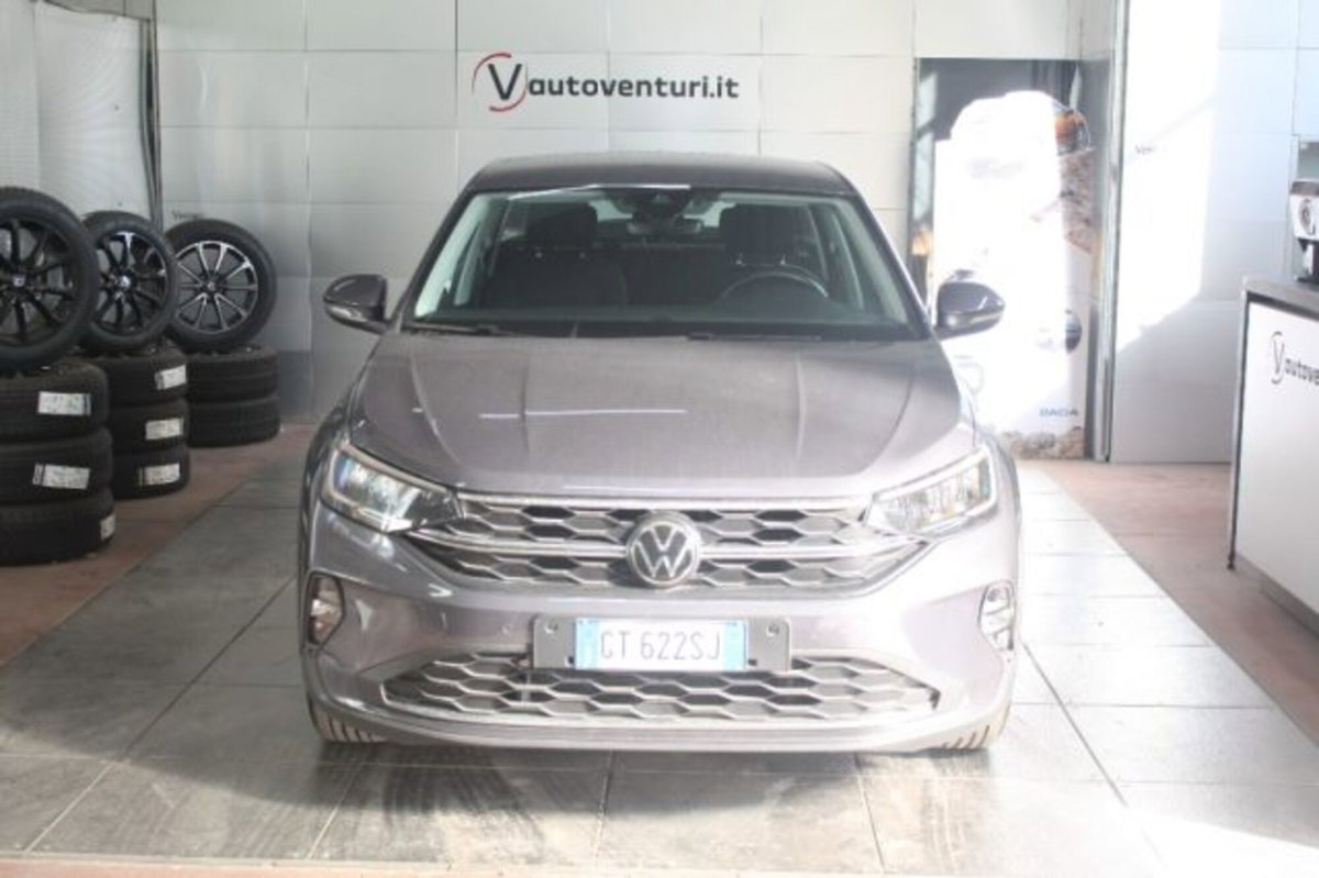 Volkswagen Taigo 1.0 TSI 110 CV Life (2)
