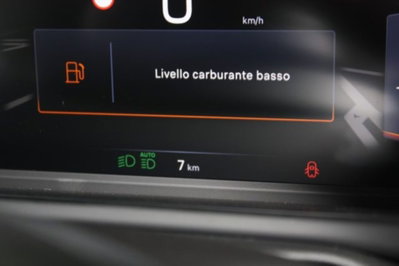 Jeep Avenger 1.2 turbo Summit fwd 100cv (15)