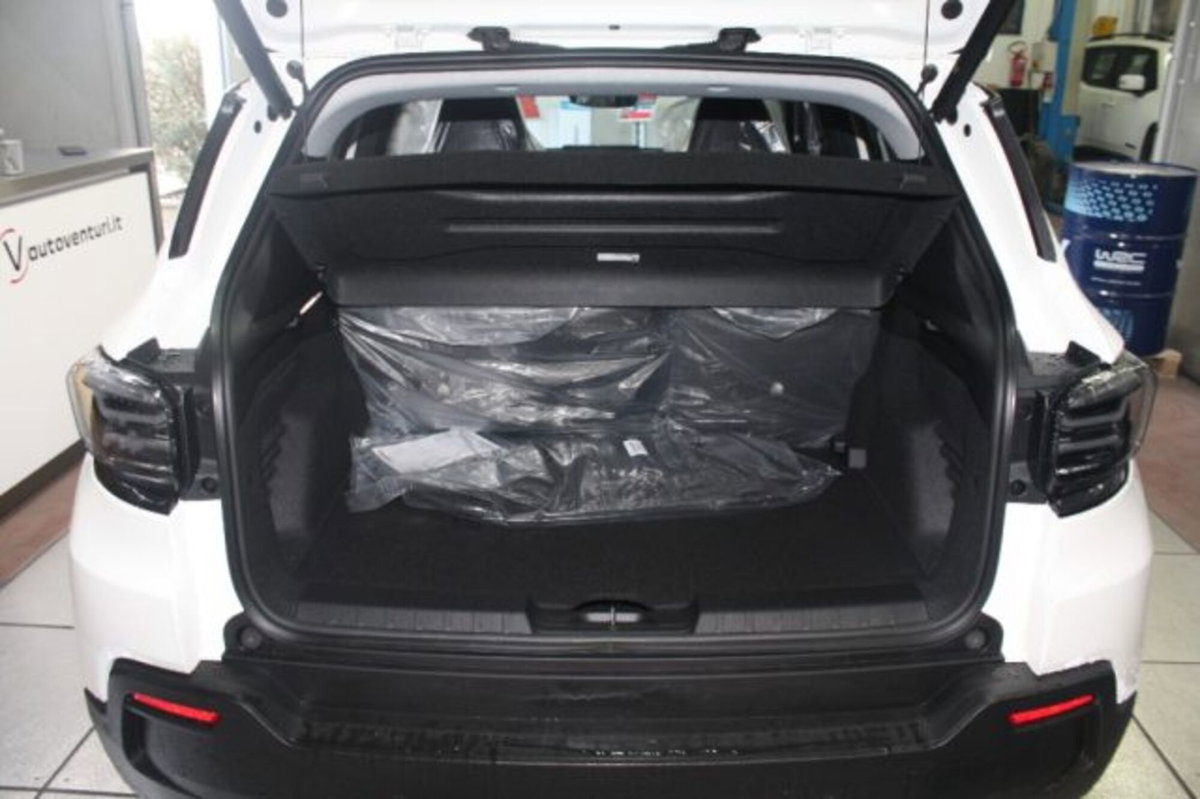 Jeep Avenger 1.2 turbo Summit fwd 100cv (8)