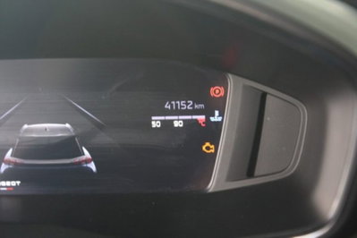 Peugeot 2008 1.2 puretech Allure s&s 130cv eat8 (14)