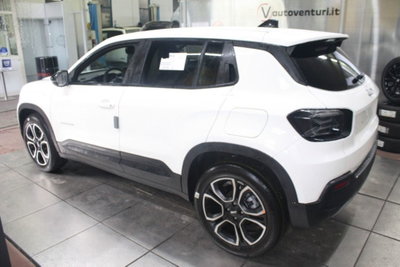 Jeep Avenger 1.2 turbo Summit fwd 100cv (6)