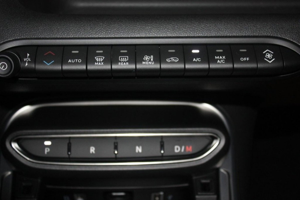 Jeep Avenger full-electric Summit fwd 156cv auto (12)