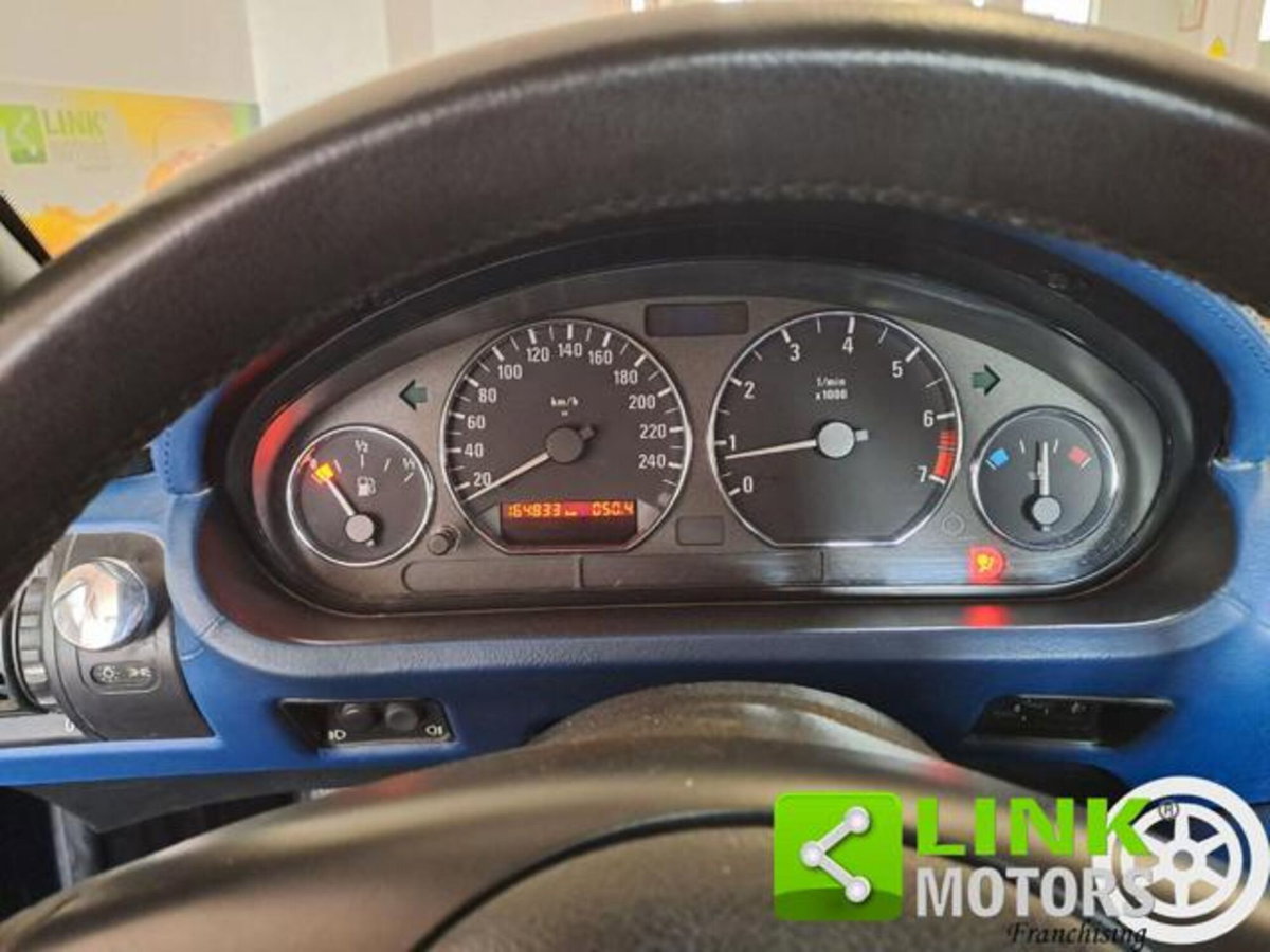 BMW Z3 Cabrio 1.8 cat Roadster (11)