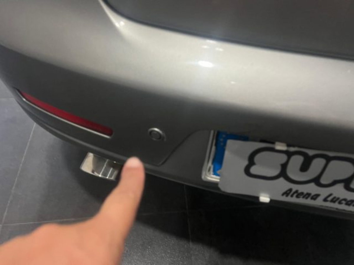 Alfa Romeo 159 SportWagon 1.9 JTDm Sportwagon (11)