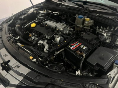 Alfa Romeo 159 SportWagon 1.9 JTDm Sportwagon (13)