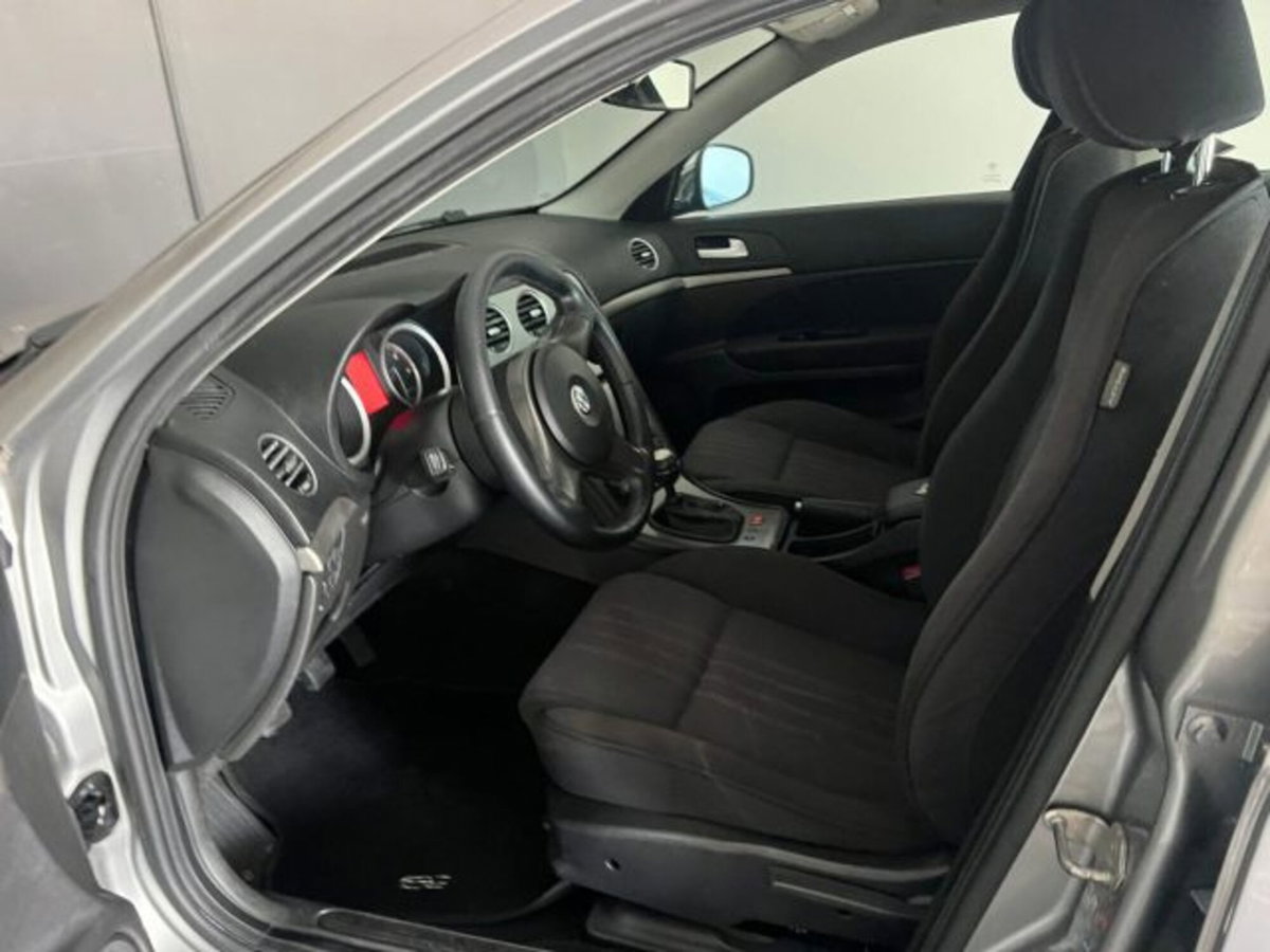 Alfa Romeo 159 SportWagon 1.9 JTDm Sportwagon (6)