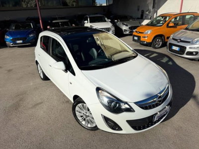 Opel Corsa 1.4 16V 5 porte Cosmo (4)