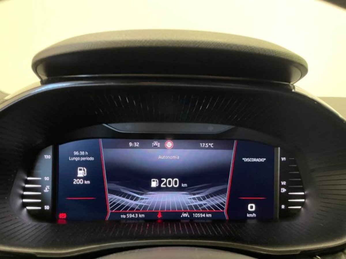 Skoda Fabia 1.0 mpi Monte Carlo 80cv (5)