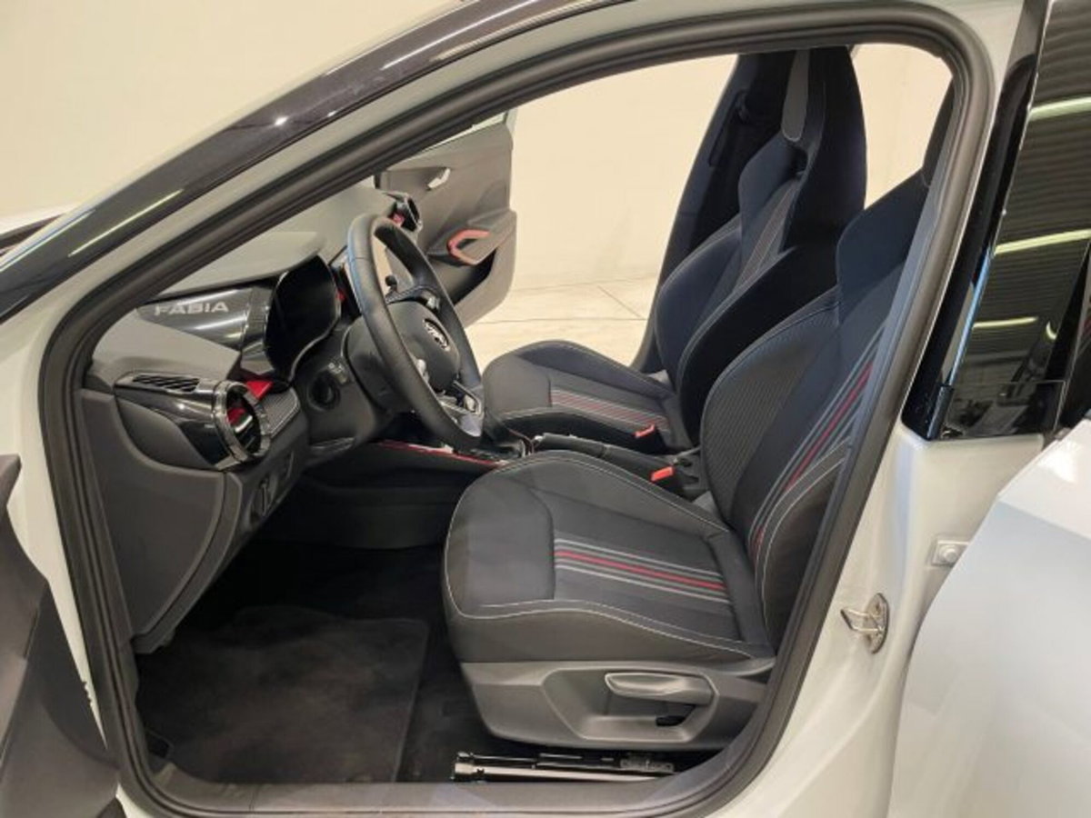 Skoda Fabia 1.0 mpi Monte Carlo 80cv (6)