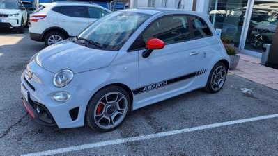 Abarth 595 595 1.4 Turbo T-Jet 145 CV (2)