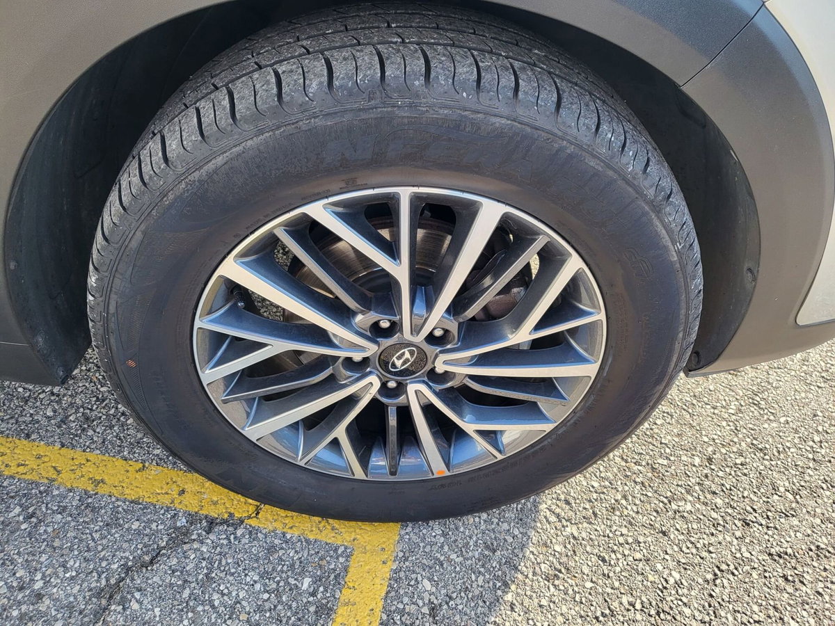 Hyundai Tucson 1.6 CRDi 48V XLine (6)