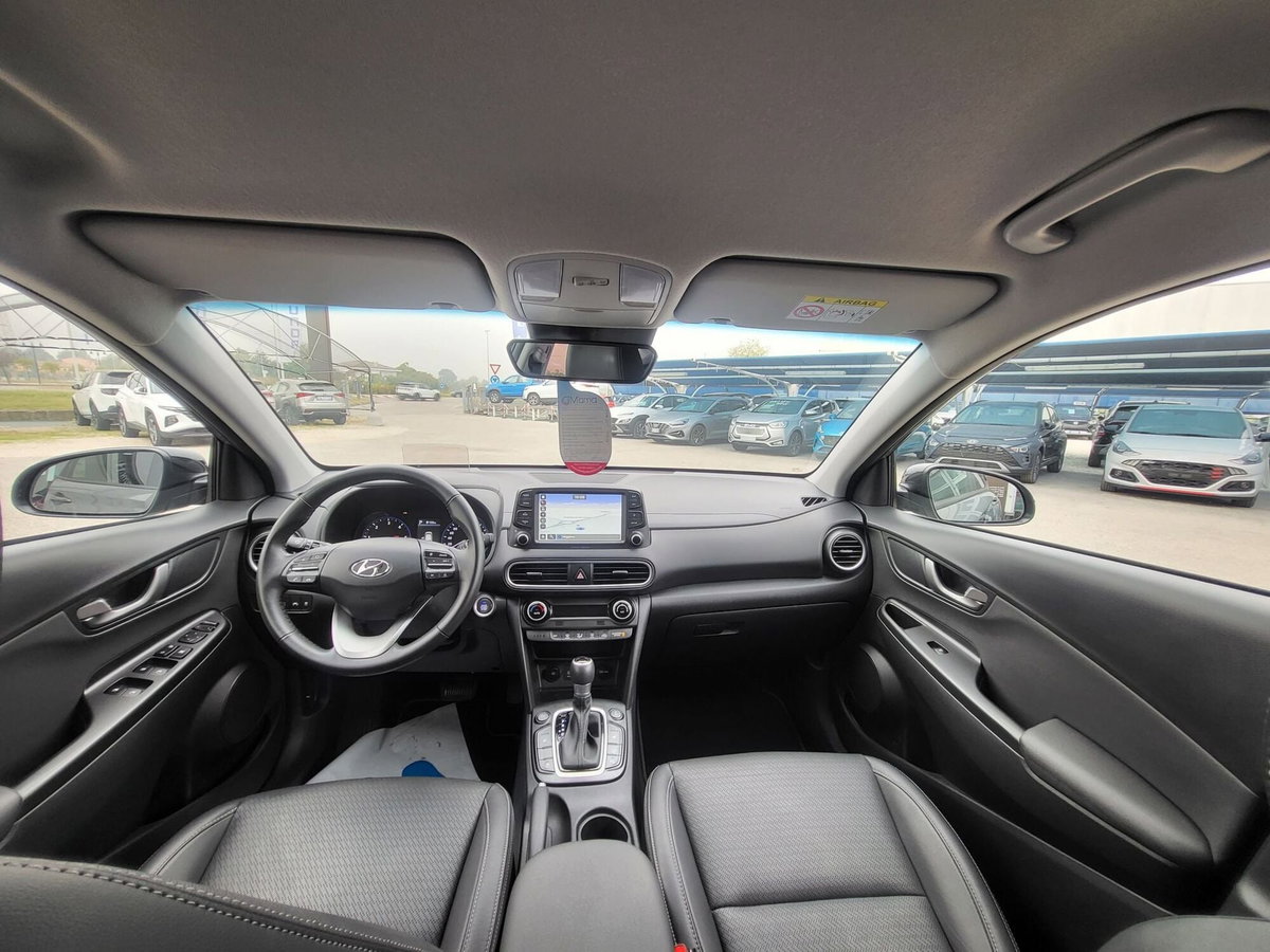 Hyundai Kona 1.6 CRDI 136 CV 4WD DCT Style (13)
