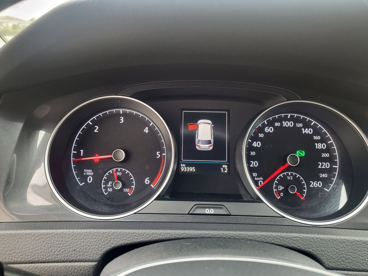 Volkswagen Golf Variant 1.6 TDI 115 CV DSG Business BlueMotion Tech. (17)