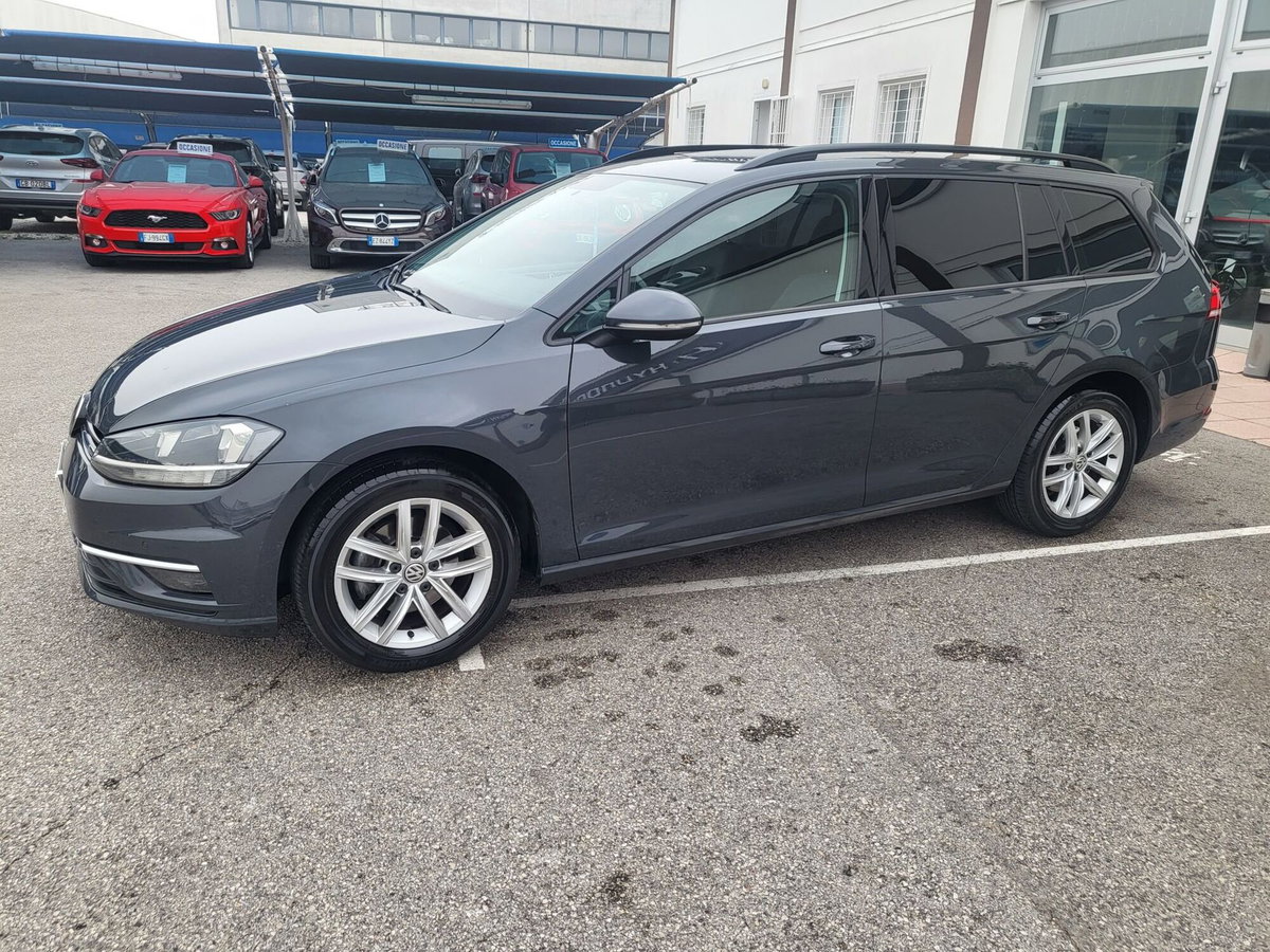 Volkswagen Golf Variant 1.6 TDI 115 CV DSG Business BlueMotion Tech. (2)