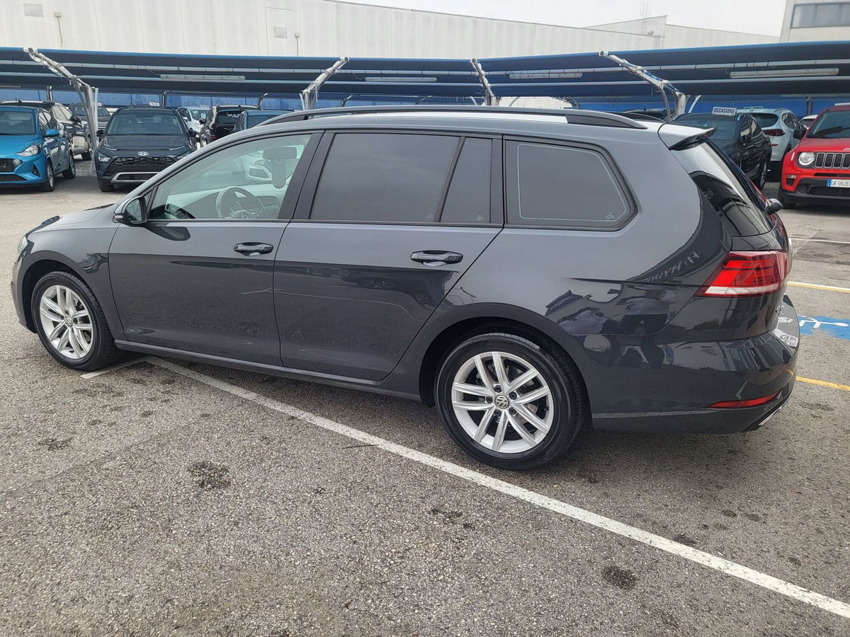 Volkswagen Golf Variant 1.6 TDI 115 CV DSG Business BlueMotion Tech. (3)