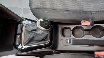Opel Corsa 1.2 Edition (17)
