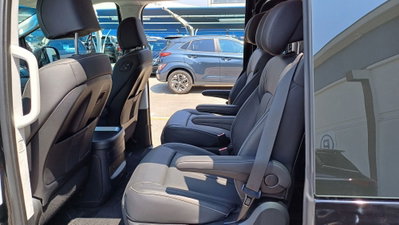 Hyundai Staria 2.2 awd auto (10)
