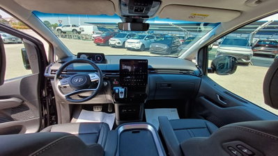 Hyundai Staria 2.2 awd auto (12)