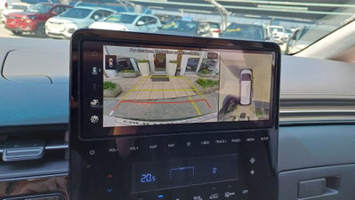 Hyundai Staria 2.2 awd auto (18)