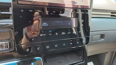 Hyundai Staria 2.2 awd auto (19)
