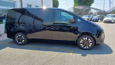 Hyundai Staria 2.2 awd auto (6)
