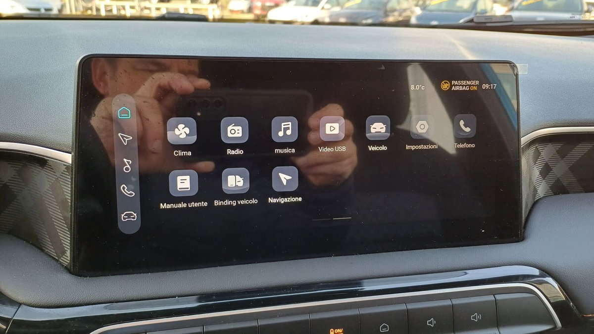 Mg MG3 1.5 hybrid+ Comfort auto (14)