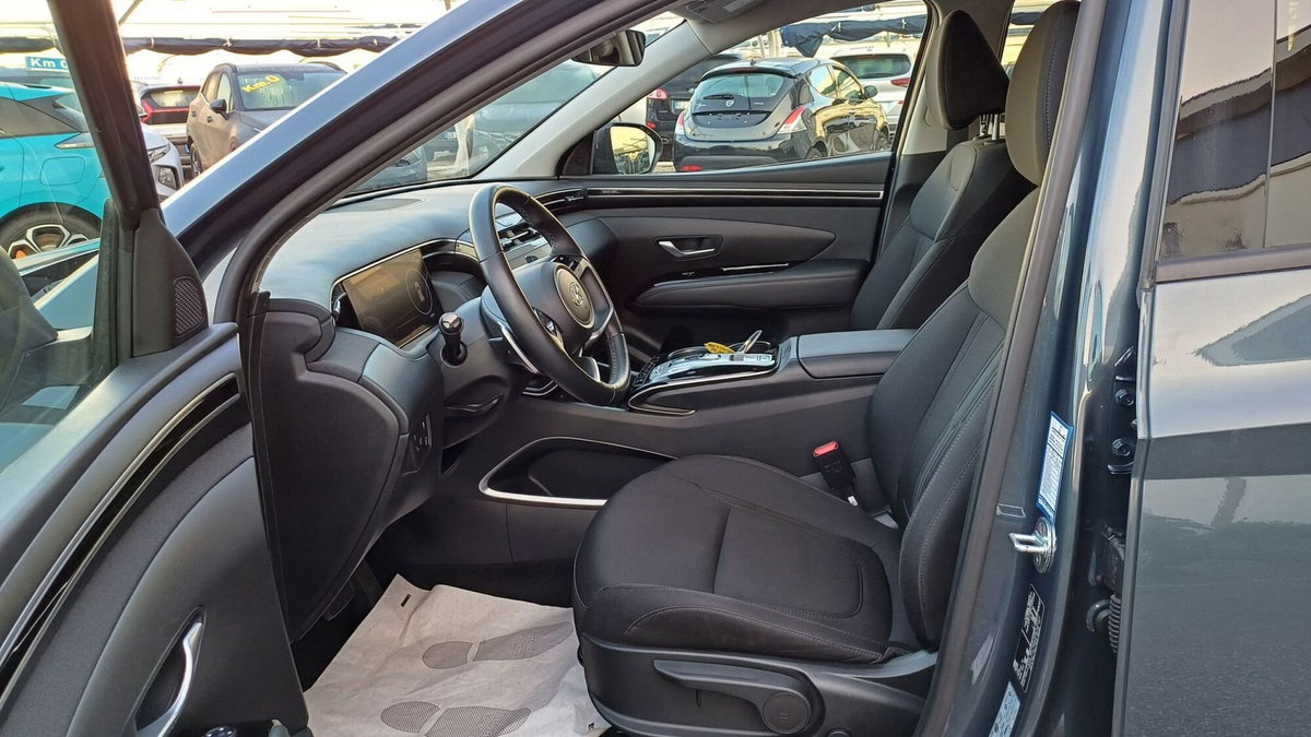 Hyundai Tucson 1.6 hev NLine + 2wd auto (11)