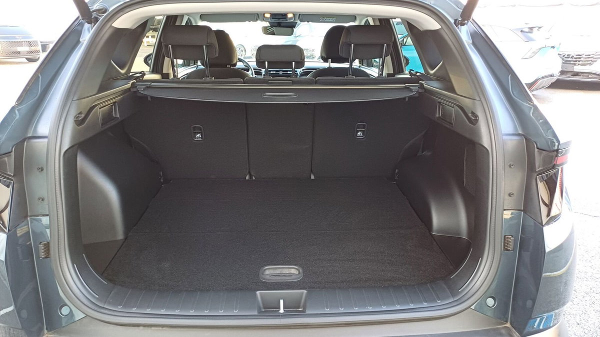 Hyundai Tucson 1.6 hev NLine + 2wd auto (8)