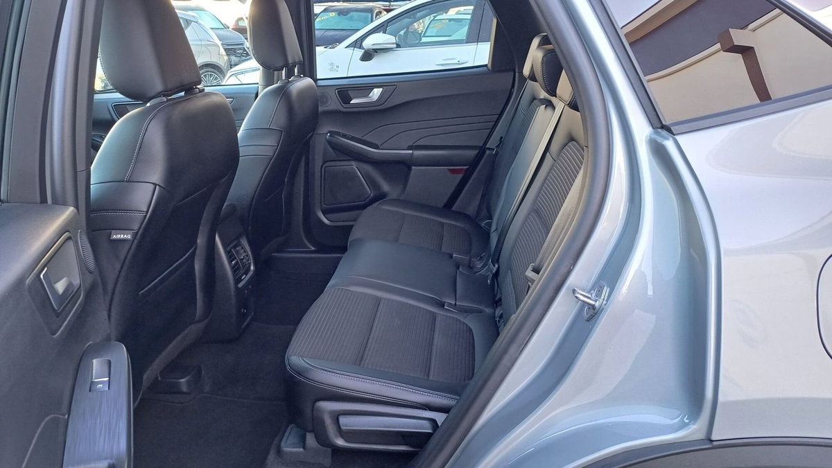 Ford Kuga 1.5 EcoBlue 120 CV aut. 2WD Titanium X (10)