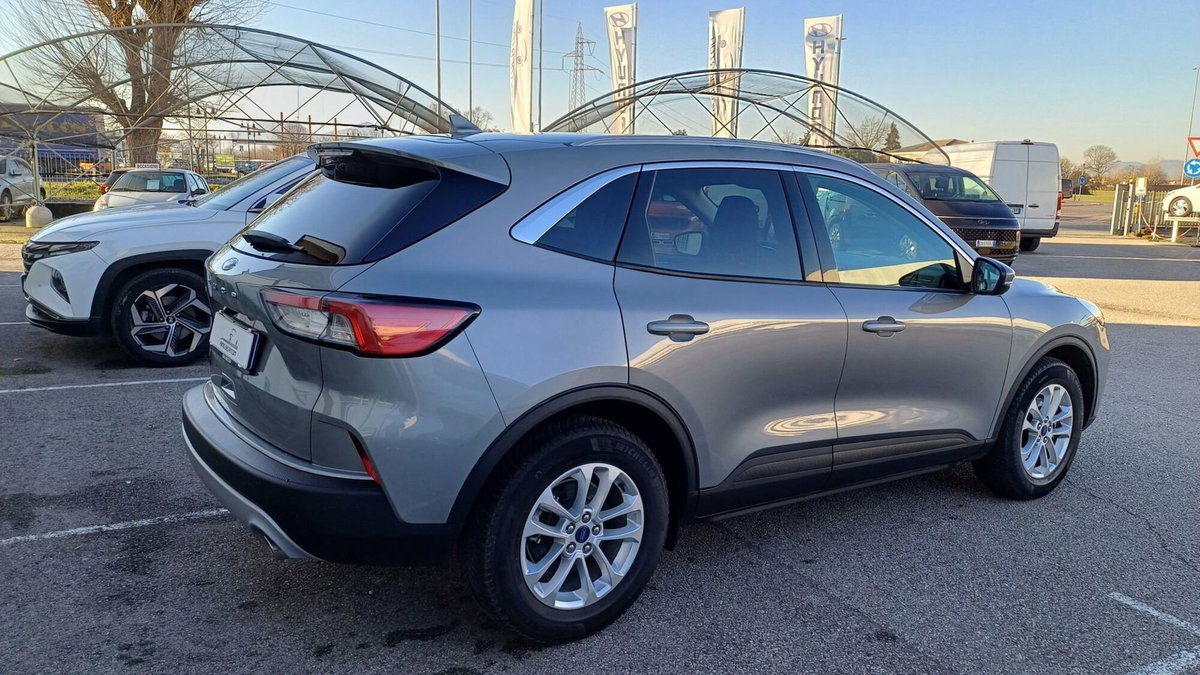 Ford Kuga 1.5 EcoBlue 120 CV aut. 2WD Titanium X (5)