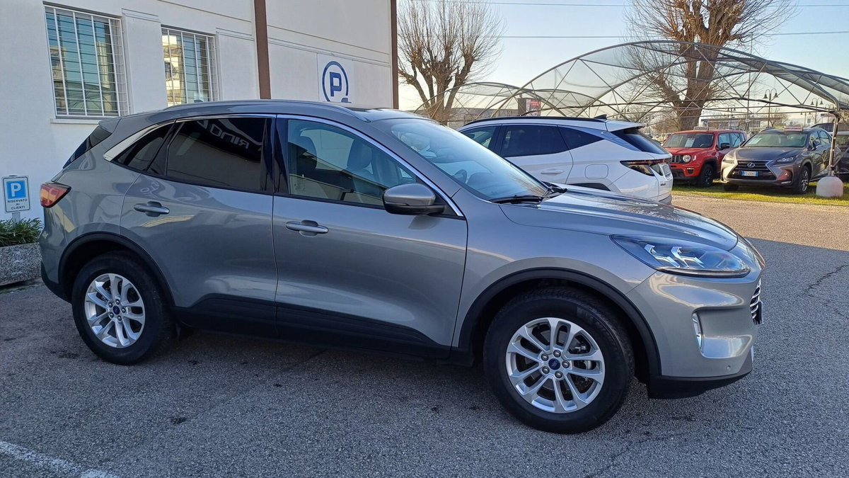 Ford Kuga 1.5 EcoBlue 120 CV aut. 2WD Titanium X (6)