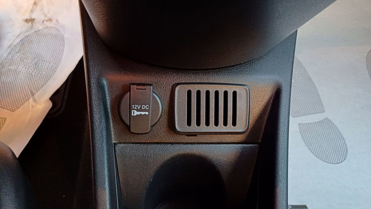 Lancia Ypsilon 1.0 FireFly 5 porte S&S Hybrid Ecochic Silver (16)