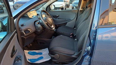 Lancia Ypsilon 1.0 FireFly 5 porte S&S Hybrid Gold Plus (10)