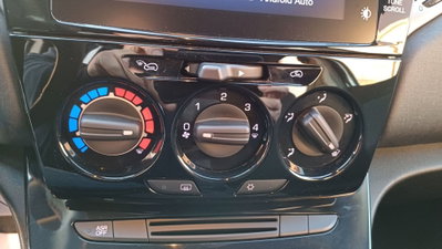 Lancia Ypsilon 1.0 FireFly 5 porte S&S Hybrid Gold Plus (14)