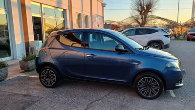 Lancia Ypsilon 1.0 FireFly 5 porte S&S Hybrid Gold Plus (6)