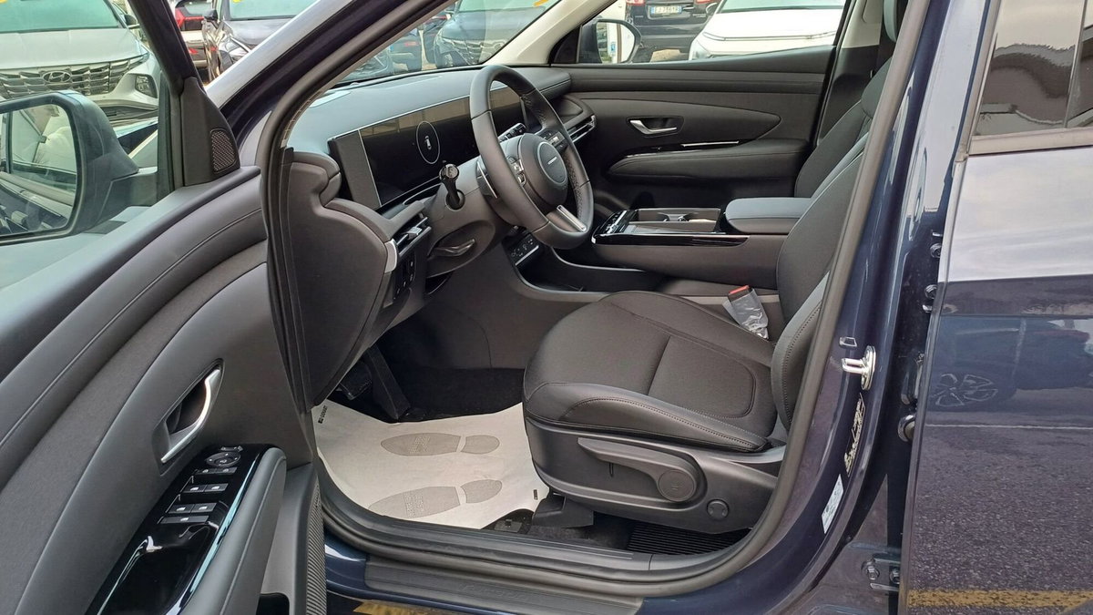 Hyundai Tucson 1.6 hev Xtech 2wd auto (10)
