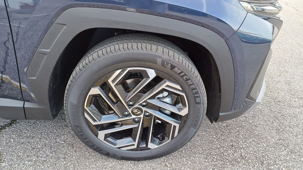 Hyundai Tucson 1.6 hev Xtech 2wd auto (6)