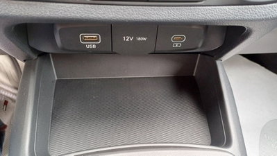 Hyundai i10 1.0 mpi Connectline 63cv (14)