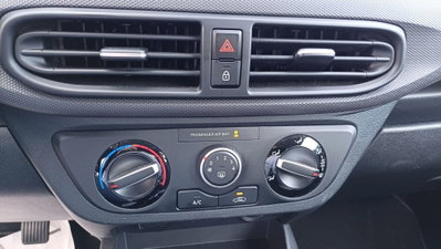 Hyundai i10 1.0 MPI Tech (13)