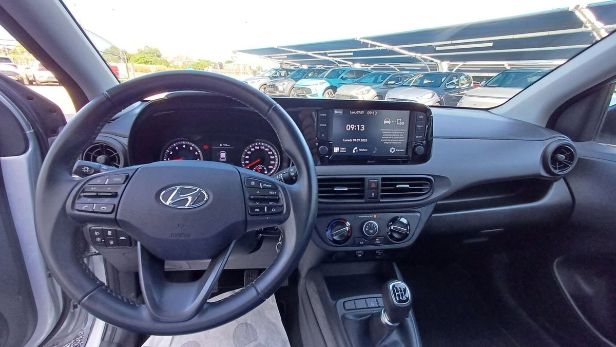 Hyundai i10 1.0 MPI Tech (17)