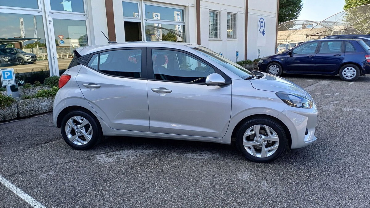 Hyundai i10 1.0 MPI Tech (6)