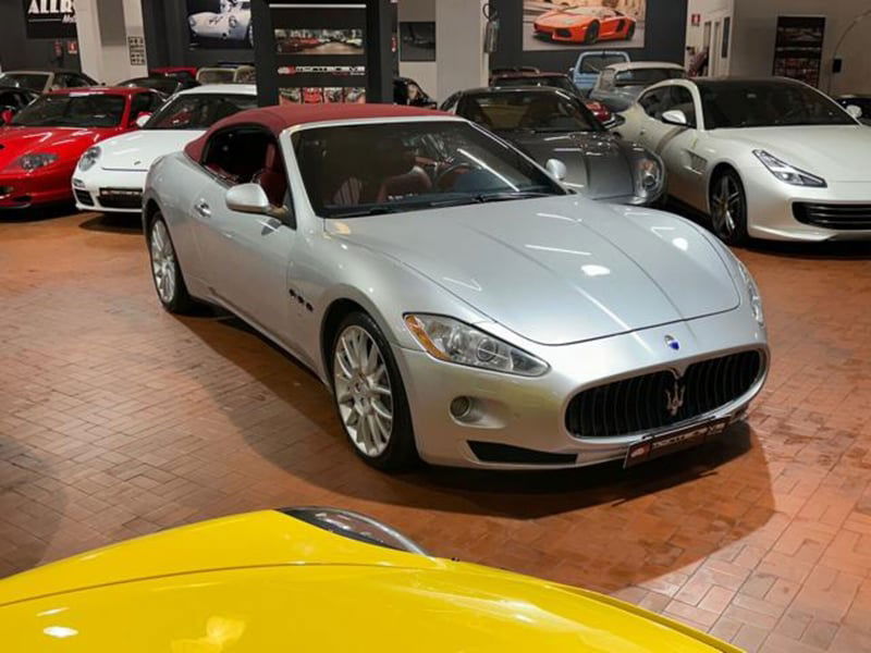 Maserati Grancabrio 4.7 V8