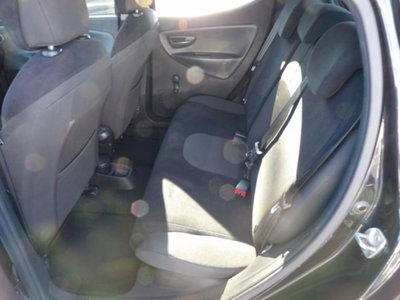 Lancia Ypsilon 1.2 69 CV 5 porte Gold (11)