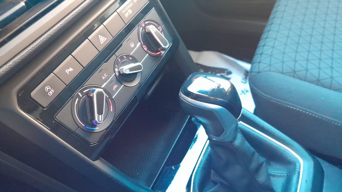 Volkswagen T-Cross 1.5 TSI DSG Style BMT (17)