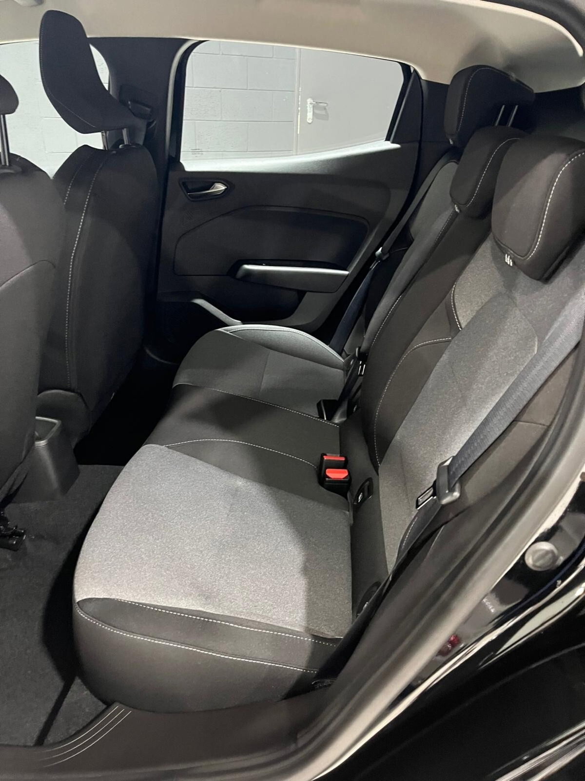 Renault Clio 1.0 eco-g Evolution 100cv (13)