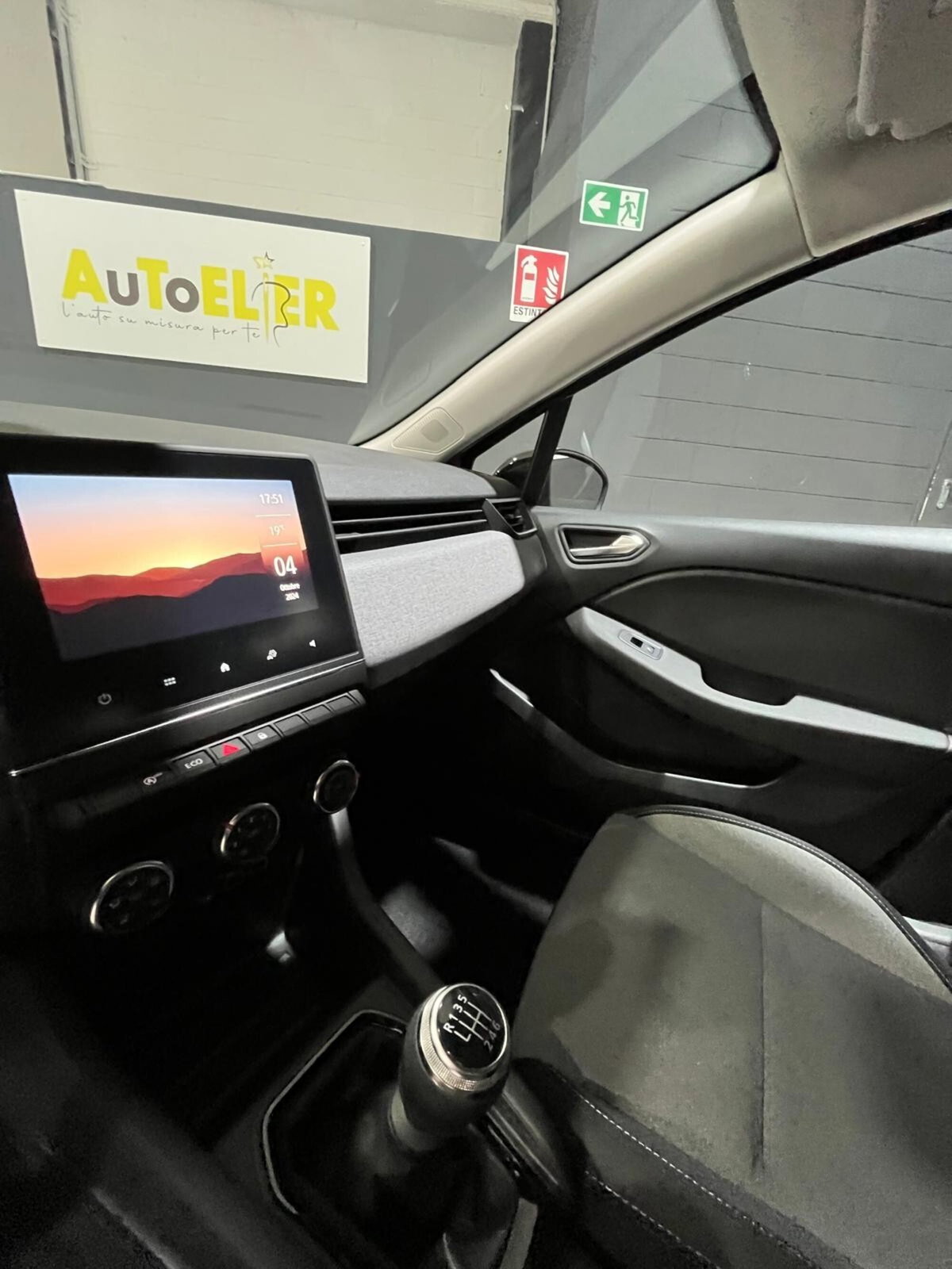 Renault Clio 1.0 eco-g Evolution 100cv (16)