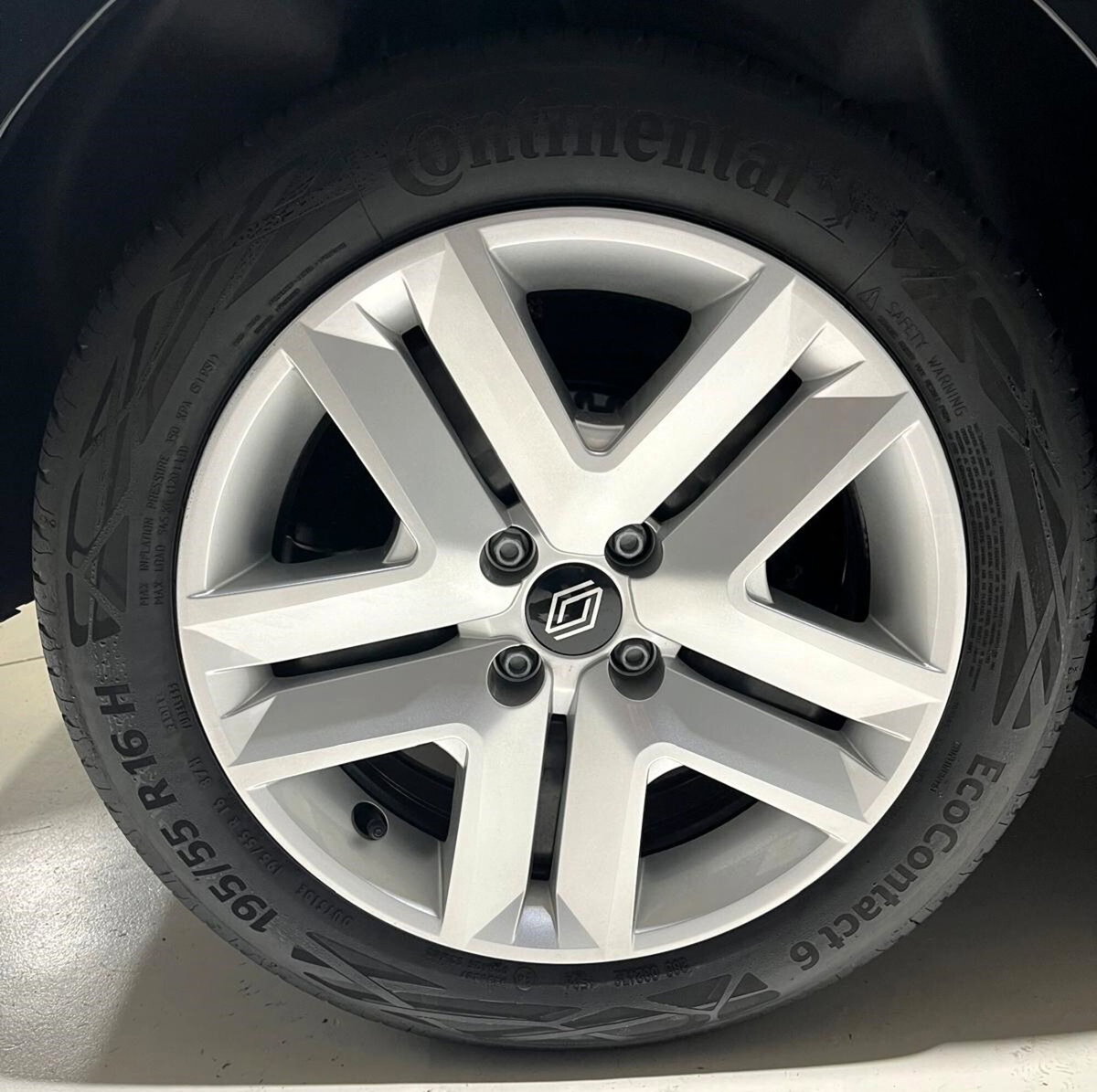 Renault Clio 1.0 eco-g Evolution 100cv (9)