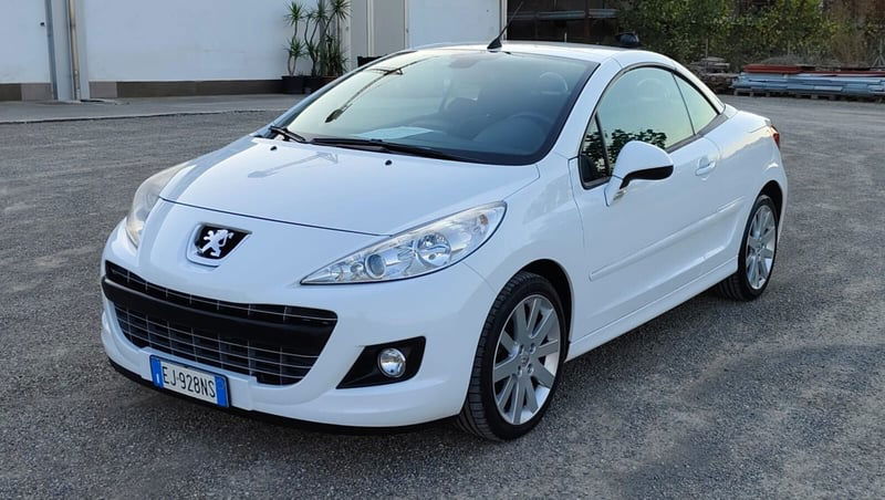 Peugeot 207 Cabrio VTi 120CV CC Sweet Years